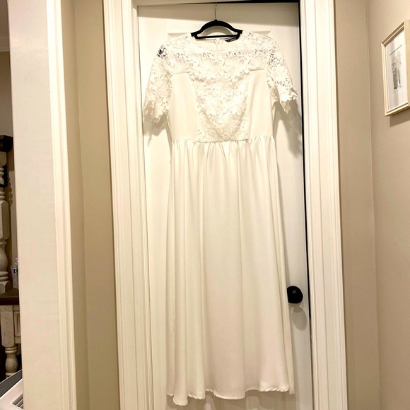 Shein white short sleeve maxi dress - never worn, size large - Picture 1 of 4